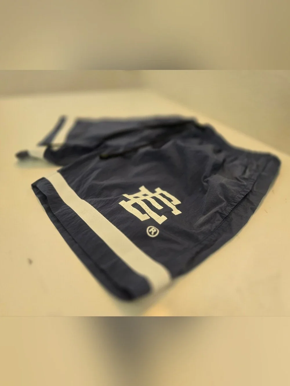 ERIC EMANUEL + EVEREST ISLES- EE SWIM TRUNKS CORE- Navy/White
